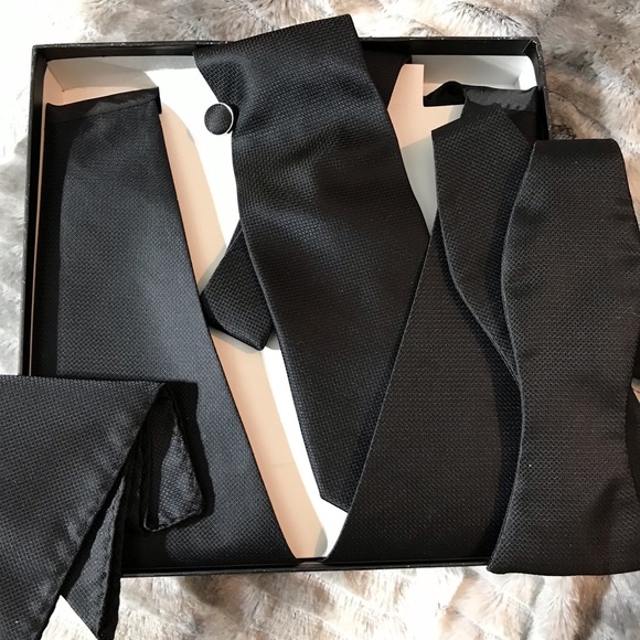 Y&G suit/tux box set size medium - Picture 2 of 12
